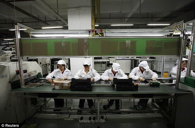 ipad-factory-04.jpg