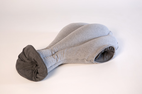 ostrich-pillow-2