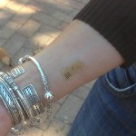 mc10_electronic_tattoo1_560