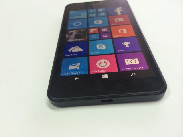 Lumia 640 XL (4)