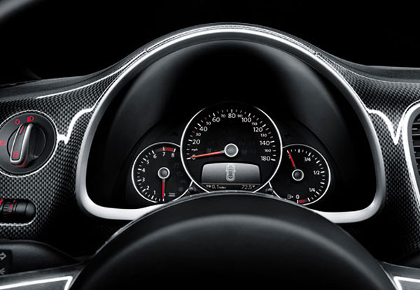Volkswagen-2012-Black-Turbo-Launch-Edition-Beetle-dash-cluster