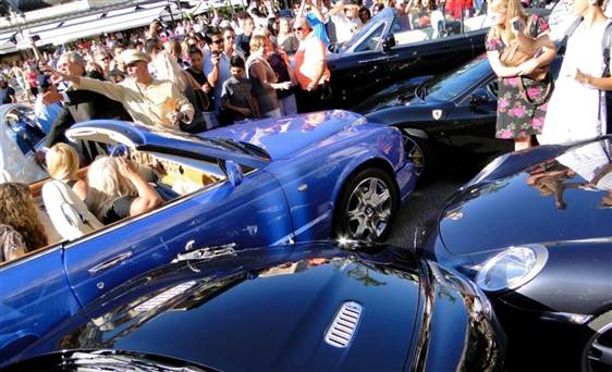 110728-luxury-car-crash.grid-7x2