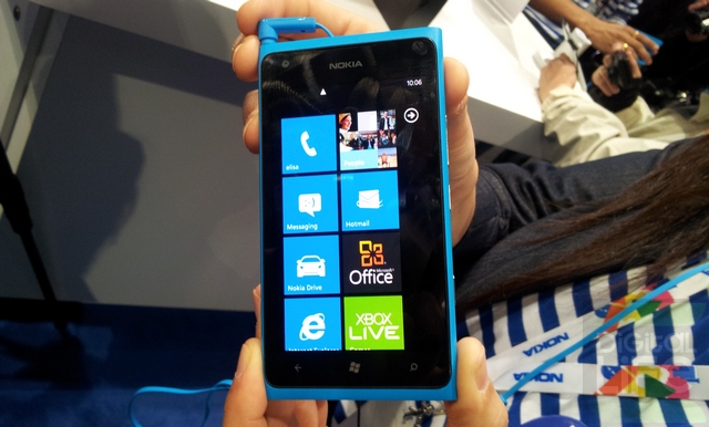 nokia lumia 900-dl