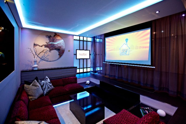 yo-home-simon-woodroffe-4