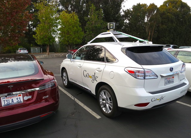 Driving_Google_Self-Driving_Car