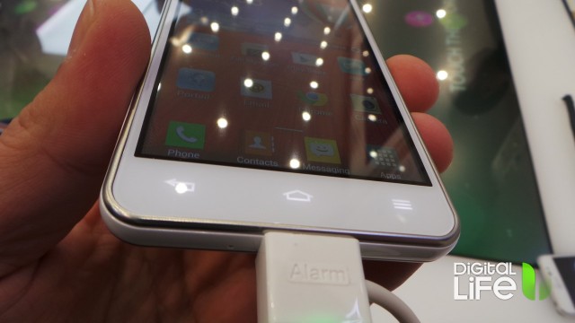 LG Optimus F5 (5)