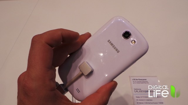 Samsung Galaxy Express (2)