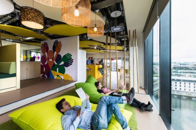 google-office-interior-2-700x466