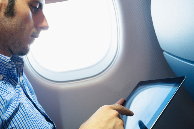 tablet-airplane-02