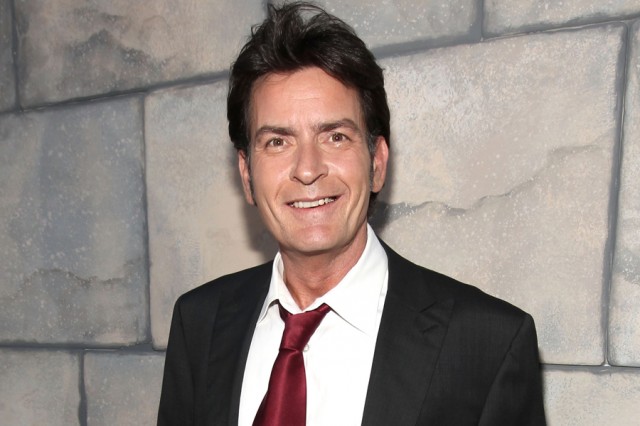 CharlieSheen_900-600-07-17-12