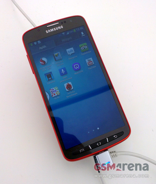 Samsung Galaxy S4 Active leaked 01