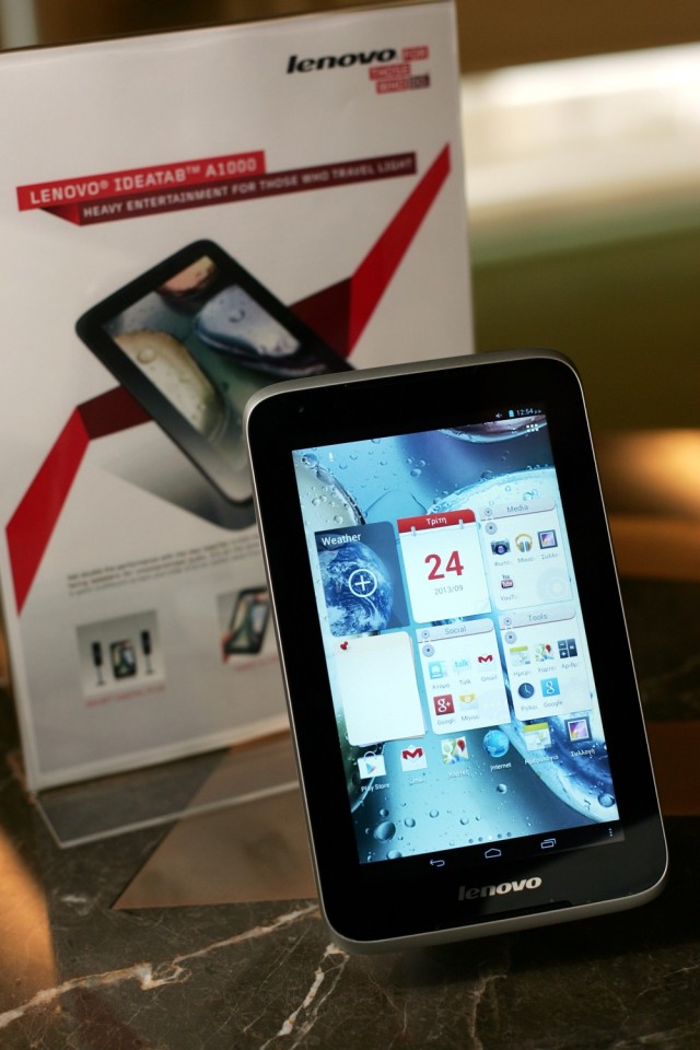 Lenovo IdeaTab A1000