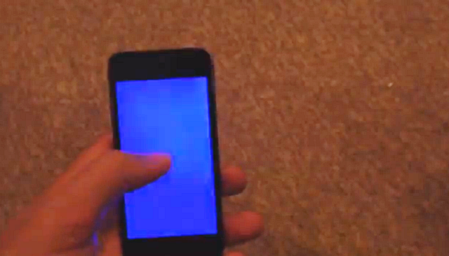 iphone5S-Blue-Screen-of-Death