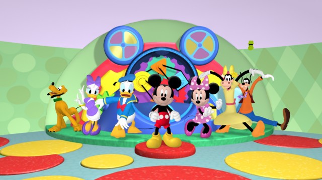 PLUTO, DAISY DUCK, DONALD DUCK, MICKEY MOUSE, MINNIE MOUSE, CLARABELLE COW, GOOFY