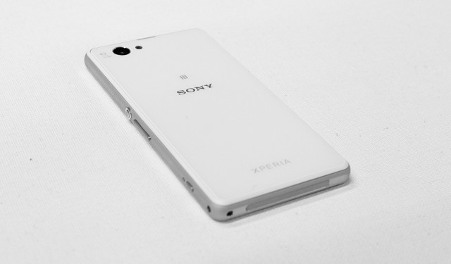 sony-xperia-z1-compact-back