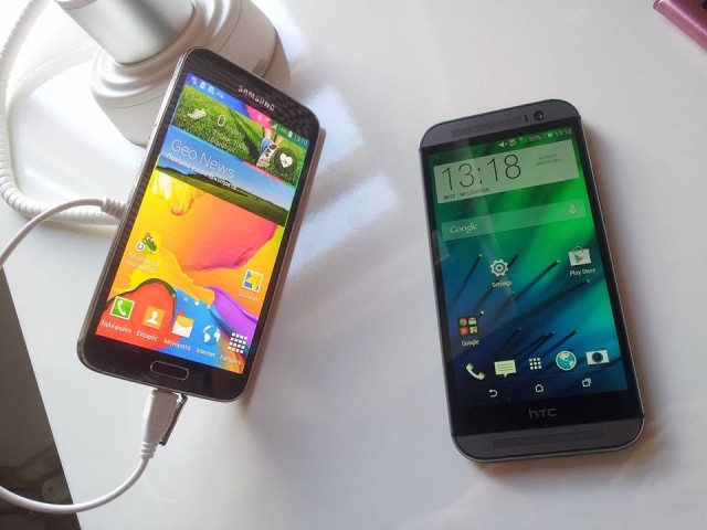 Samsung-Galaxy-S5-vs-HTC-One-M8