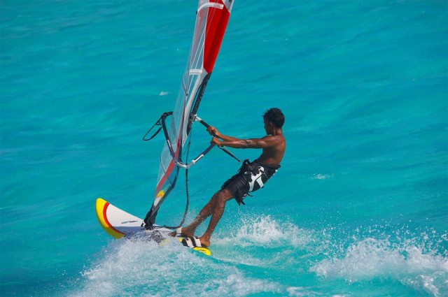 WaterSports-WindSurfing-01