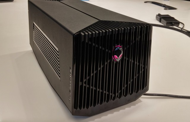 alienware-graphics-amplifier-hands-on-4