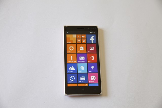 Lumia 830_1