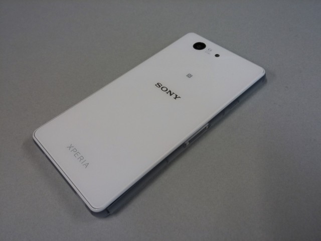 xperia z3 compact (10)