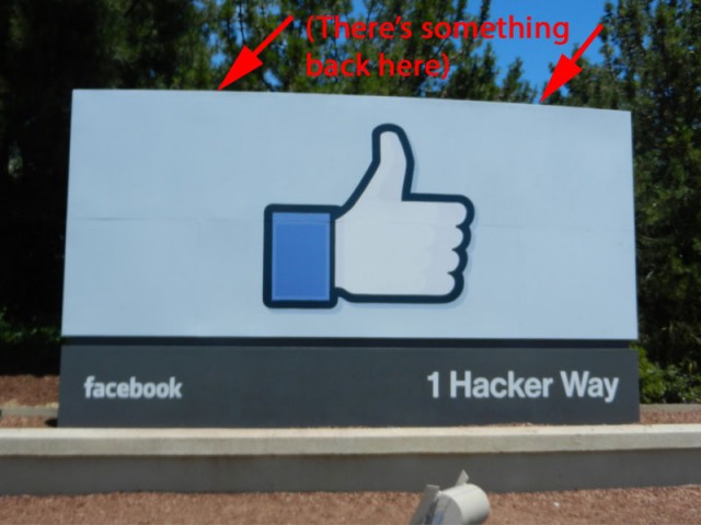 facebook-sign-menlo-park