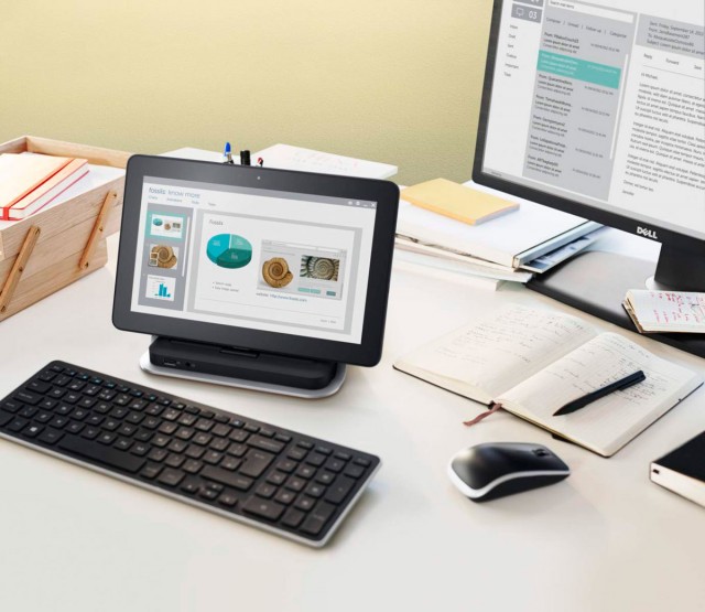 Dell_Venue_11_Pro_with_docking_
