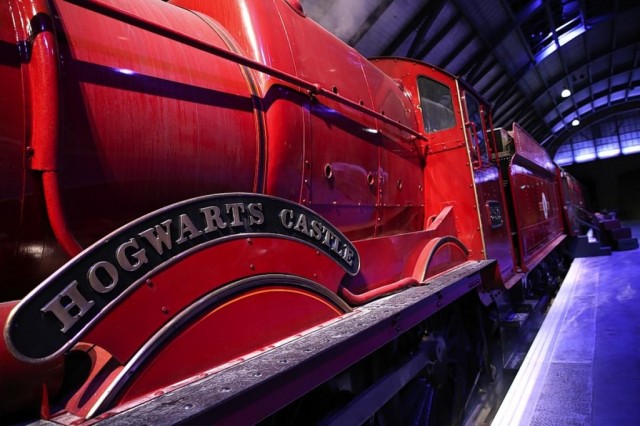 HOGWARTS-TRAIN