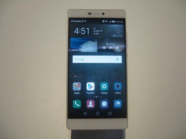 Huawei P8 1 (Large)