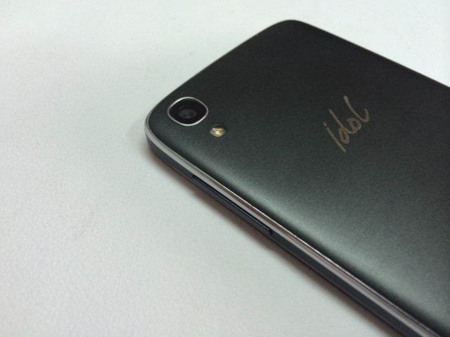 Alcatel OneTouch Idol 3  (6)