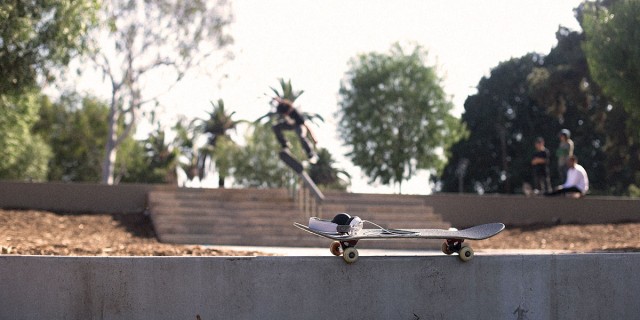 Grind Campaign_2015_Berrics_Hook Up_Grind_White_S5GRHT-472_Social_1200x600