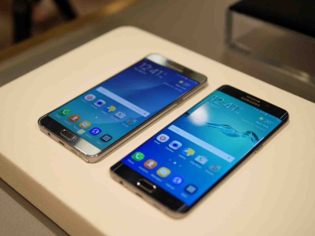Galaxy-Note5-vs-Galaxy-S6-edge