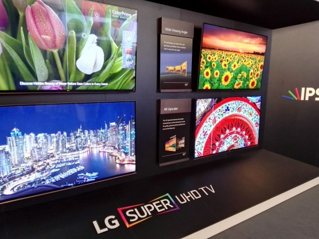 LG Booth Tour IFA 2015 (2)