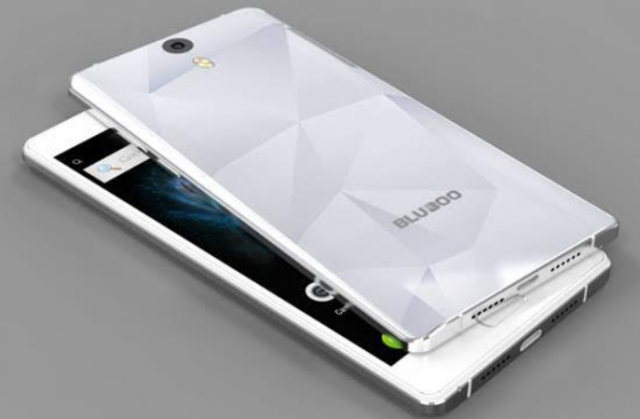 Bluboo Xtouch 01