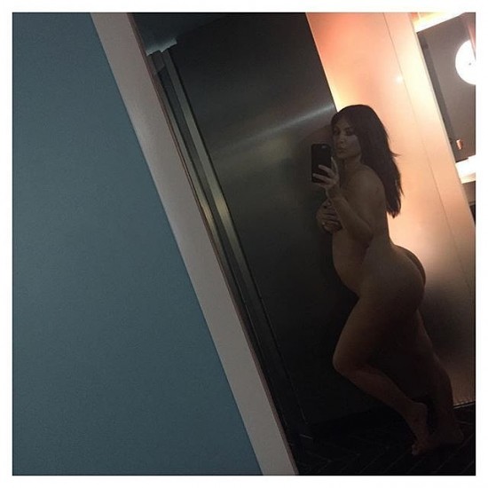 Kim-Kardashian-nude