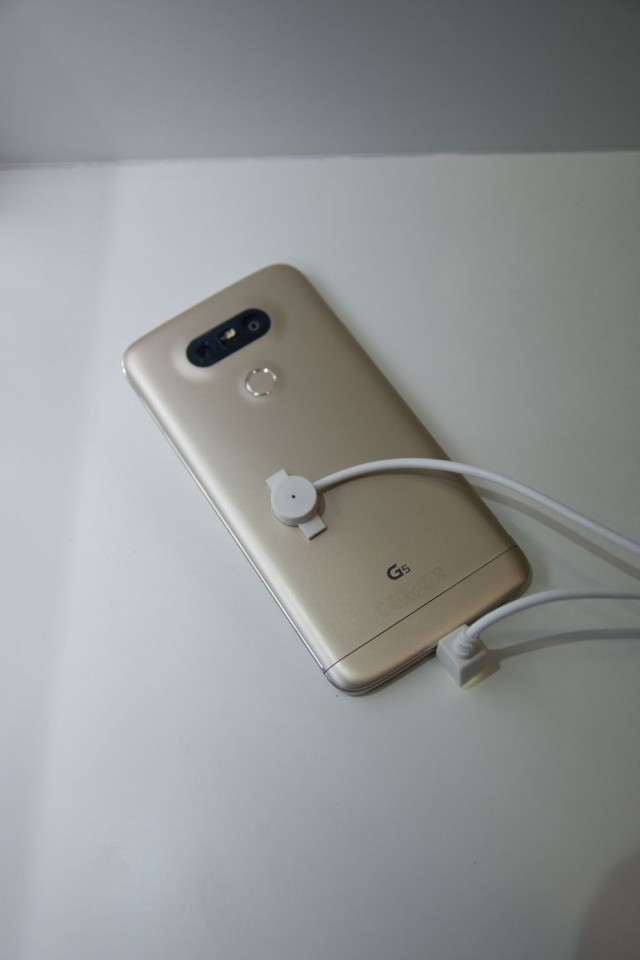 LG G5 4