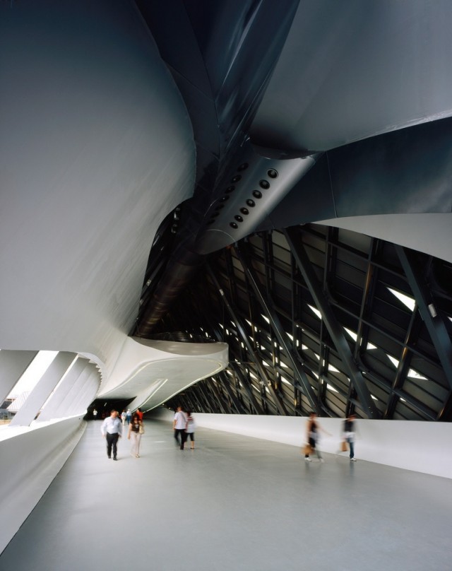 Bridge Pavilion in Zaragoza, Spain 3