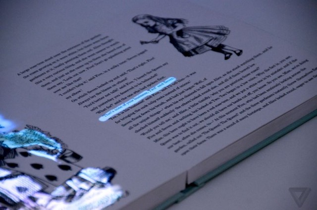 sony-projector-sxsw-2016-5.0