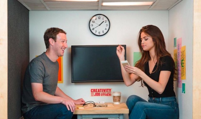 facebook-zuckerberg-selena-gomez