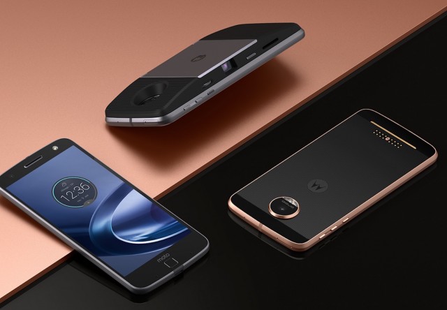 Moto-Z-and-Moto-Z-Force-Smartphones-03