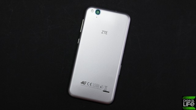 ZTE Blade S6 Flex (5)