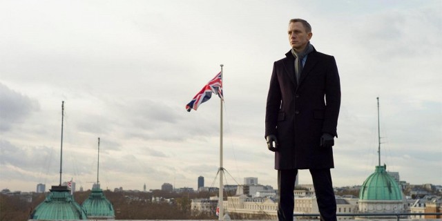 Daniel-Craig-Skyfall-Gloves