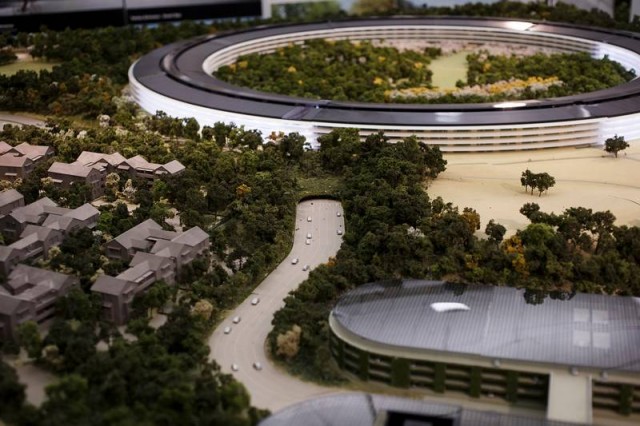 apple campus 6