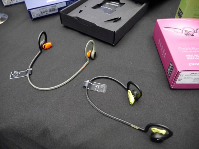 Plantronics (2)