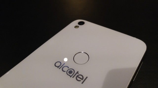 alcatel shine lite (2)