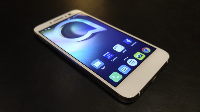 alcatel shine lite (6)