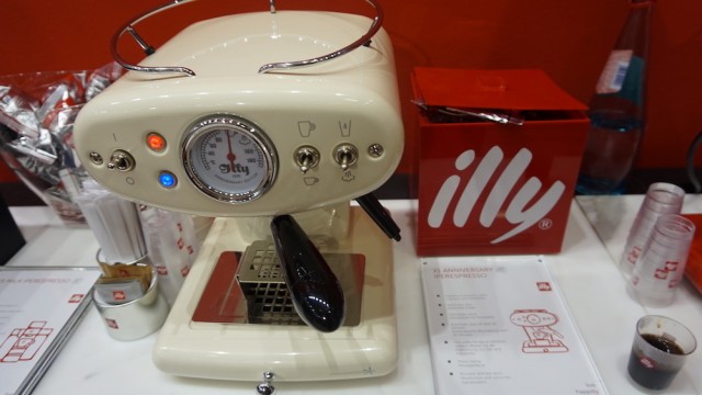 illy x1 anniversary-02