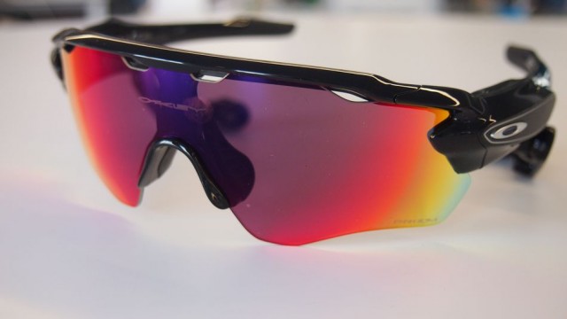 oakley-radar-pace