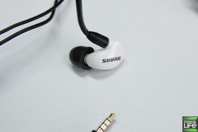 shure-se215m-5