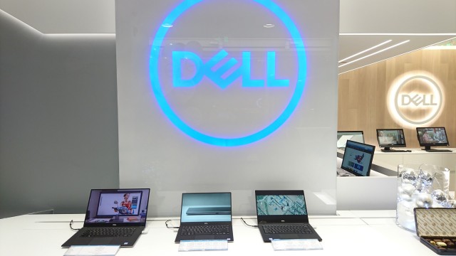 dell-exclusive-store-36