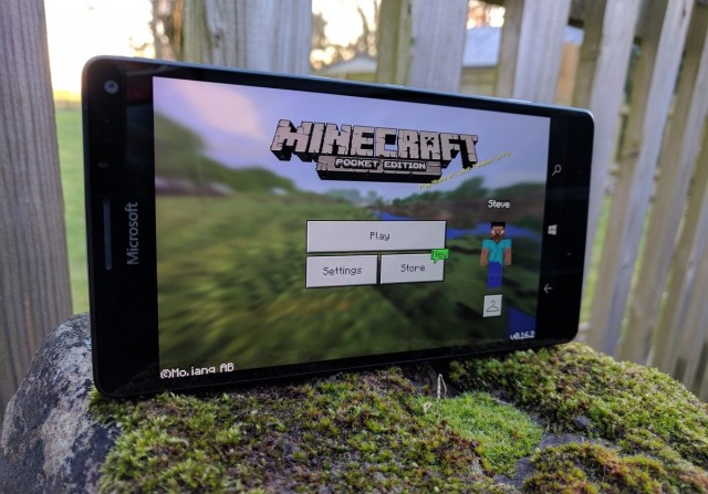 minecraft-pocket-edition-l950xl